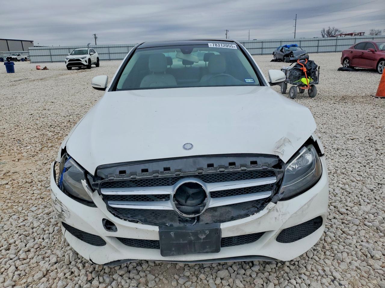 2015 MERCEDES-BENZ C 300 photo 9