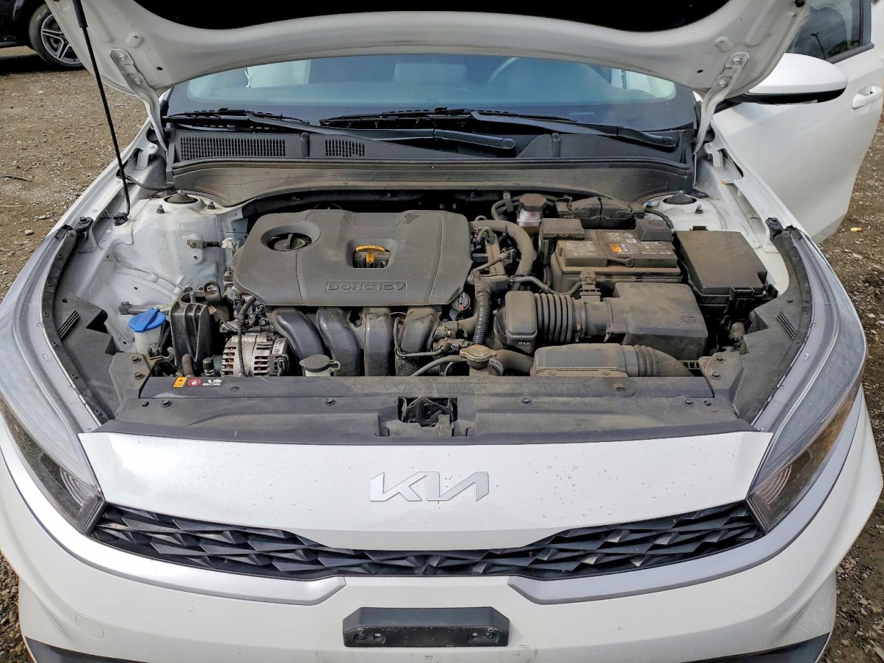 2023 KIA FORTE LX photo 31