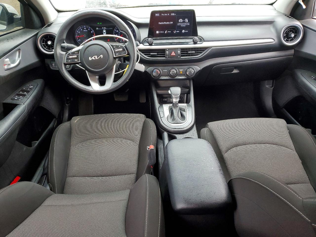 2023 KIA FORTE LX photo 22