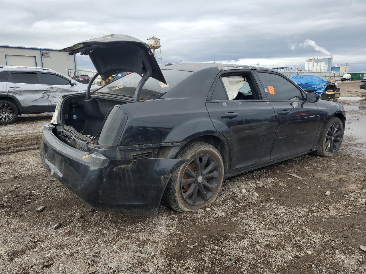 2012 CHRYSLER 300C photo 3