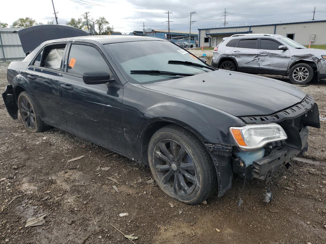 2012 CHRYSLER 300C photo 4