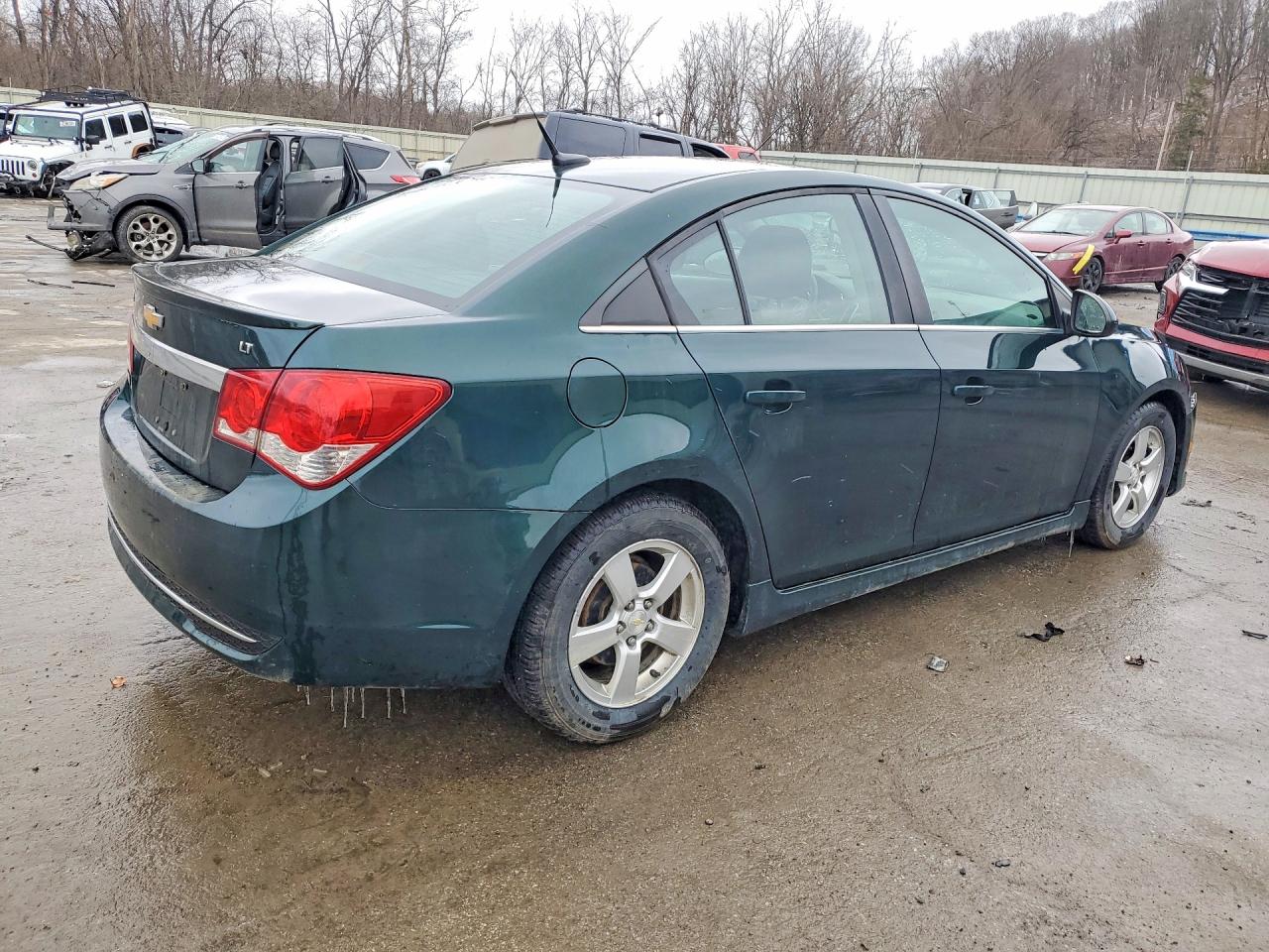 2014 CHEVROLET CRUZE LT photo 3