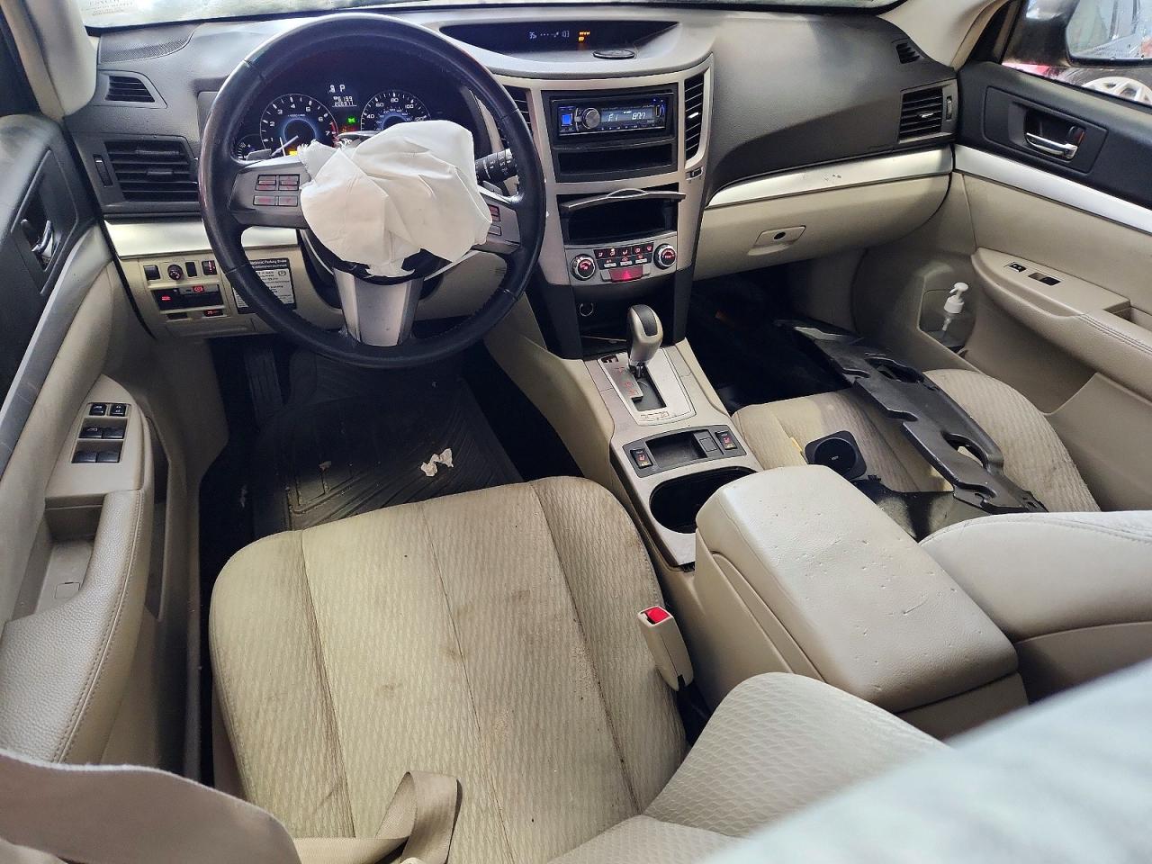 2010 SUBARU OUTBACK 2.5I PREMIUM photo 15