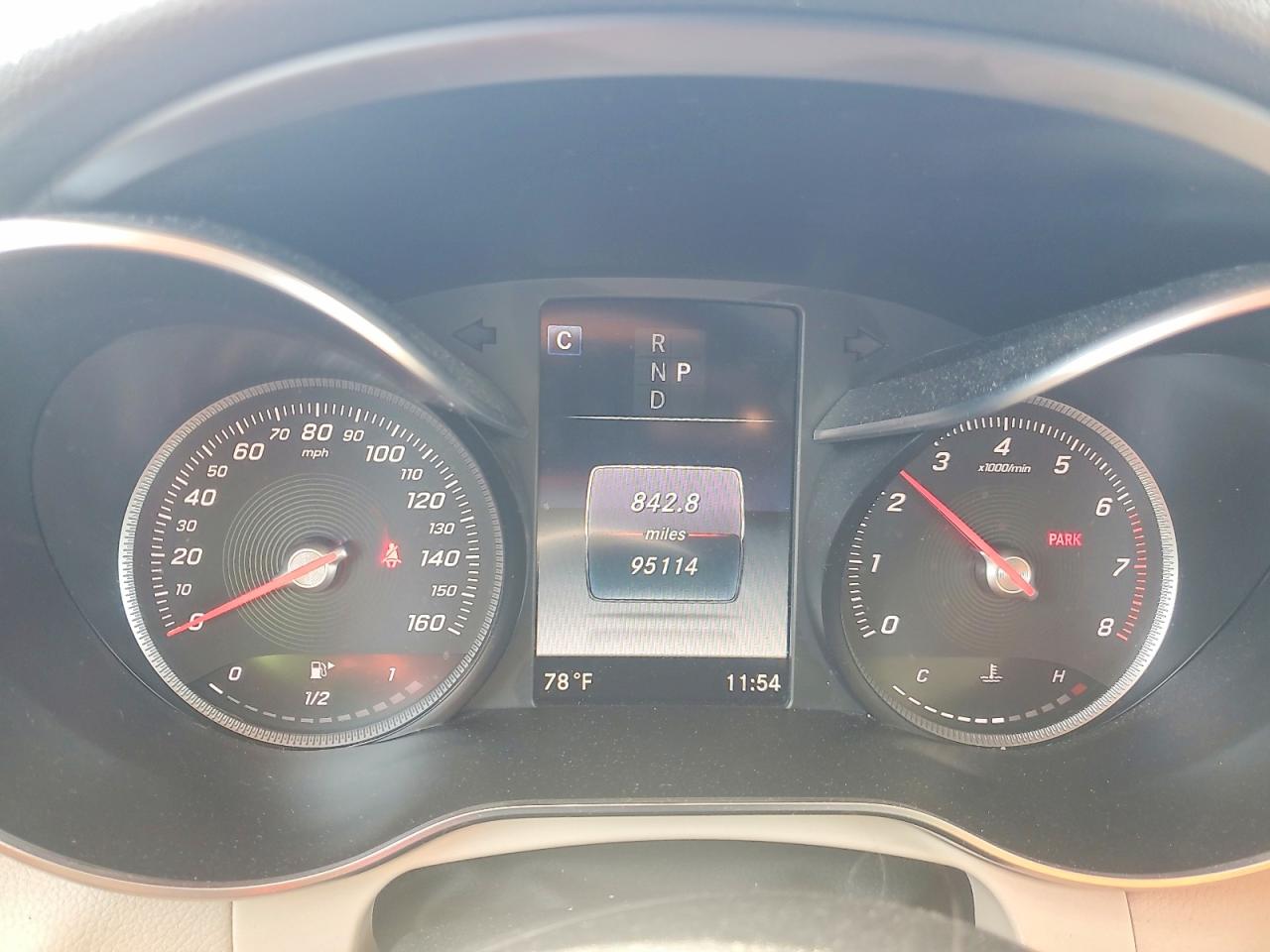 2018 MERCEDES-BENZ GLC 300 photo 9