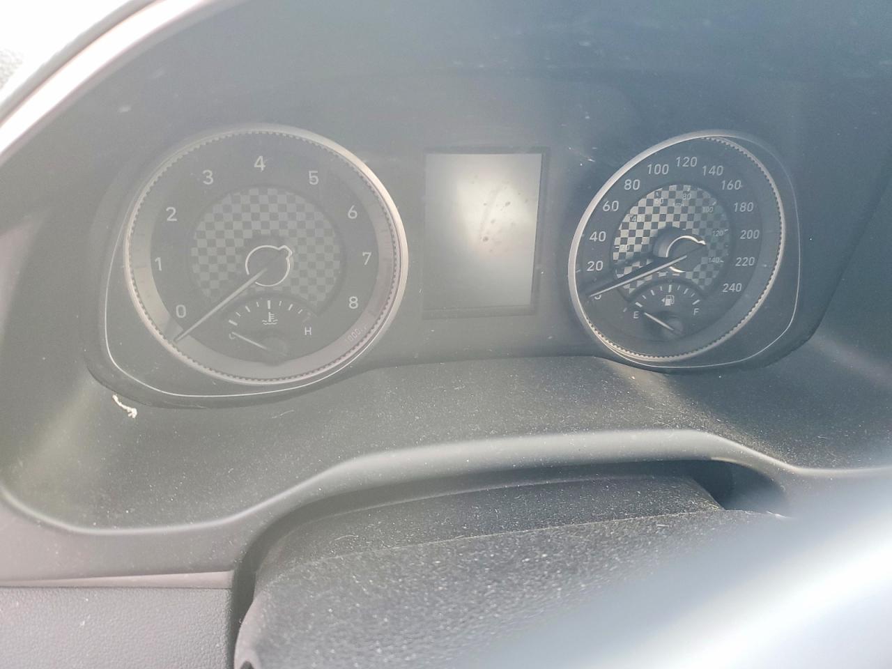 2020 HYUNDAI ELANTRA SEL photo 9