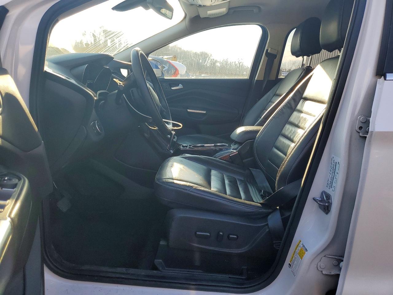 2016 FORD ESCAPE TITANIUM photo 13