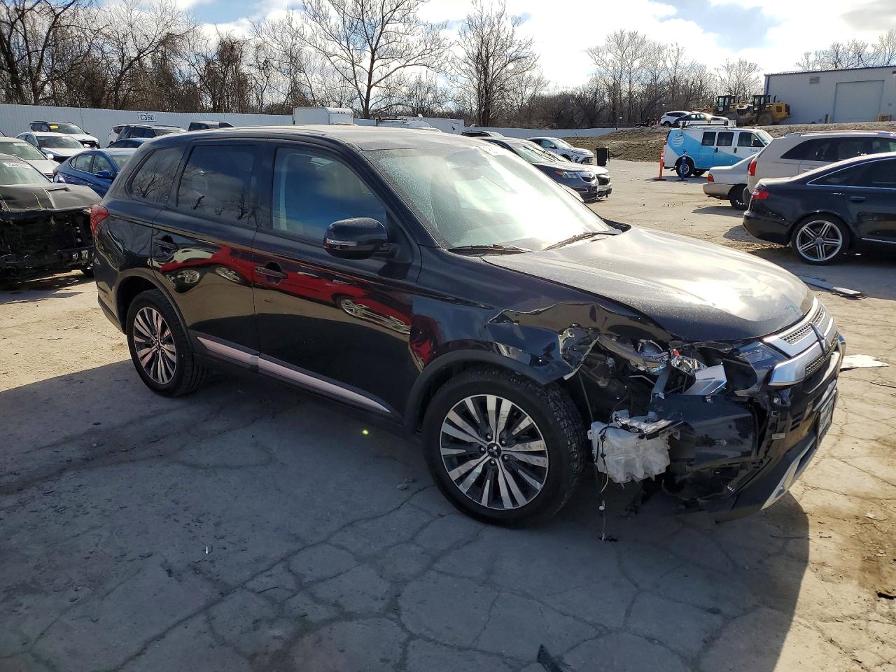 2019 MITSUBISHI OUTLANDER SE photo 7