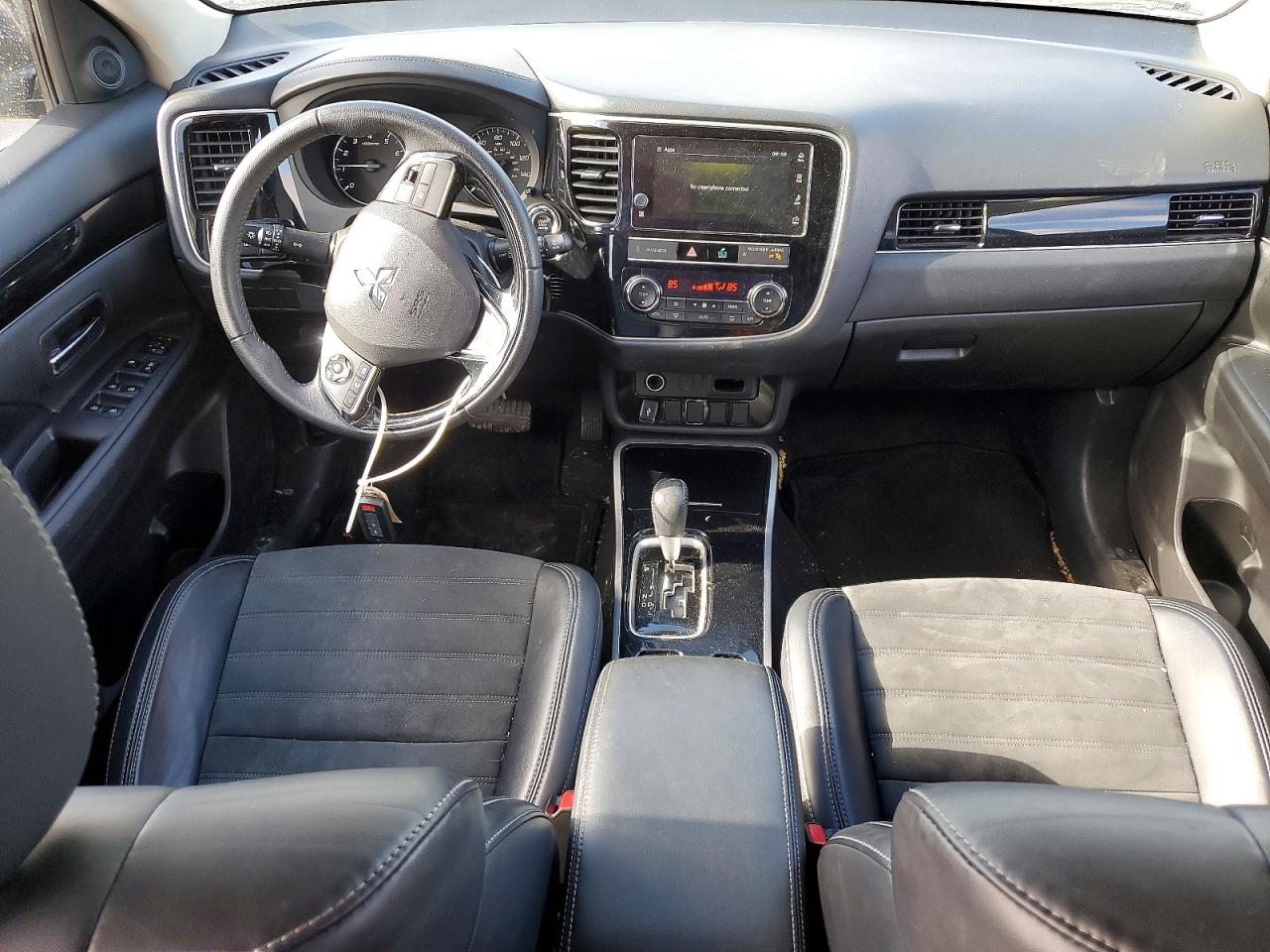 2019 MITSUBISHI OUTLANDER SE photo 15