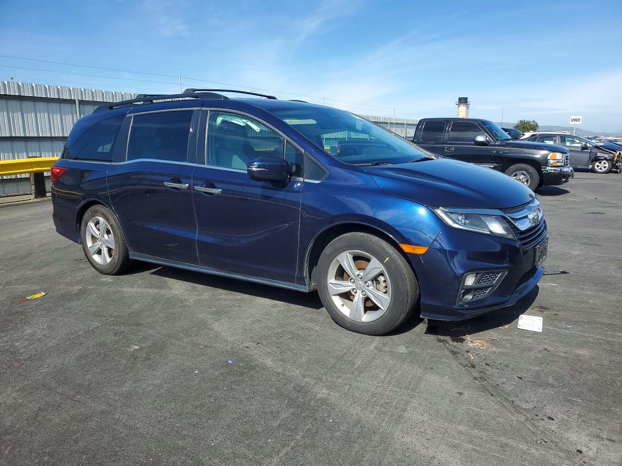 2019 HONDA ODYSSEY EXL photo 4
