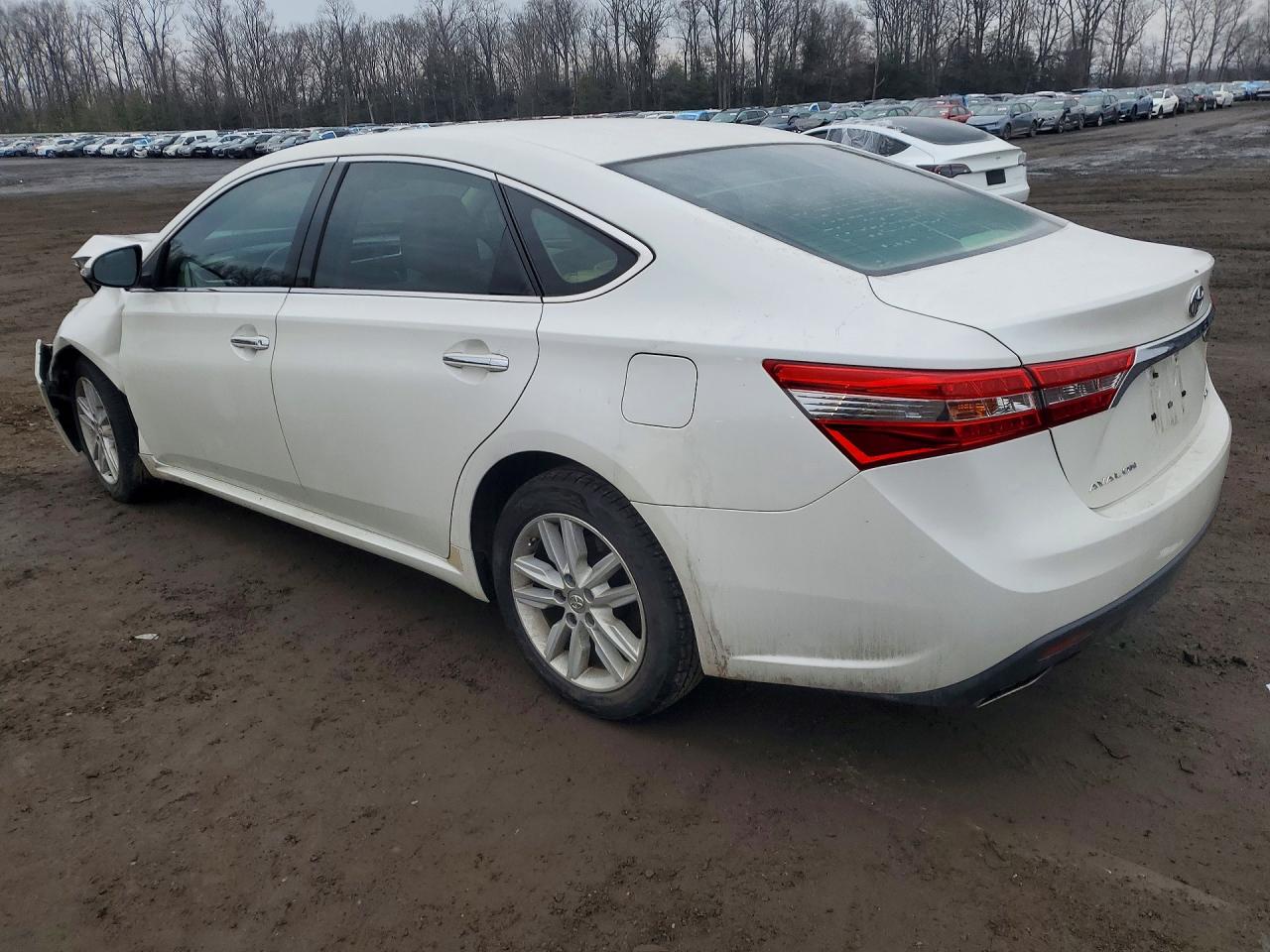 2013 TOYOTA AVALON BASE photo 3