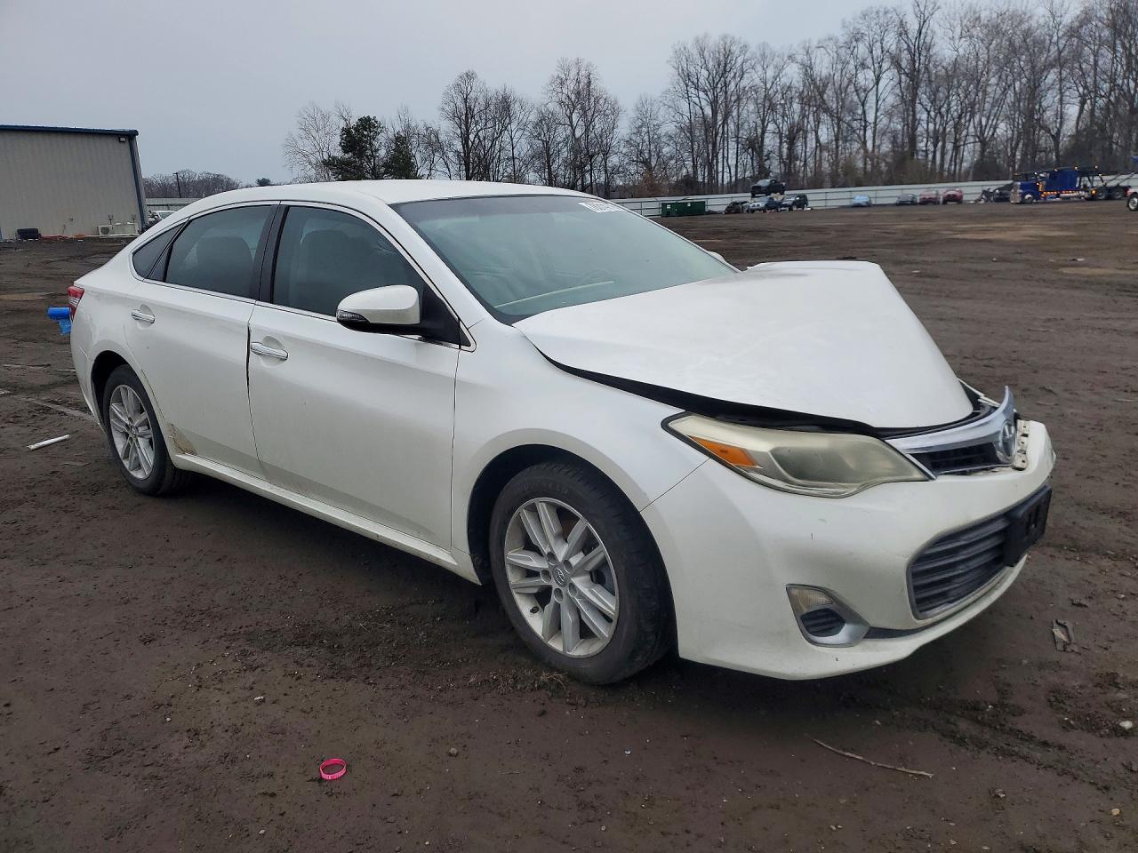 2013 TOYOTA AVALON BASE photo 7