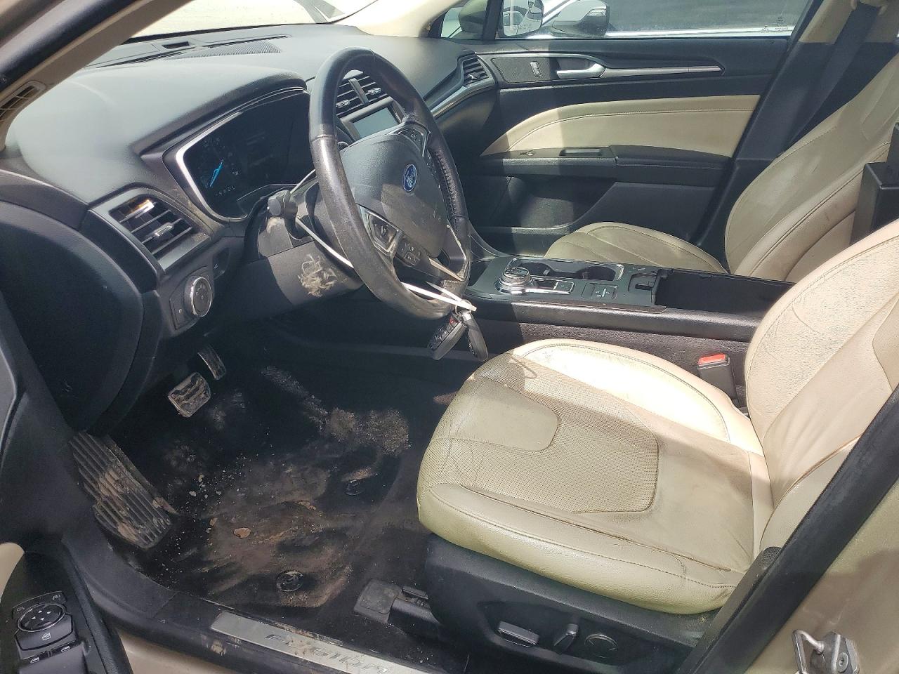 2018 FORD FUSION TITANIUM/PLATINUM HEV photo 19