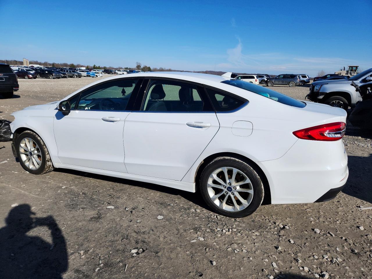 2020 FORD FUSION SE photo 3