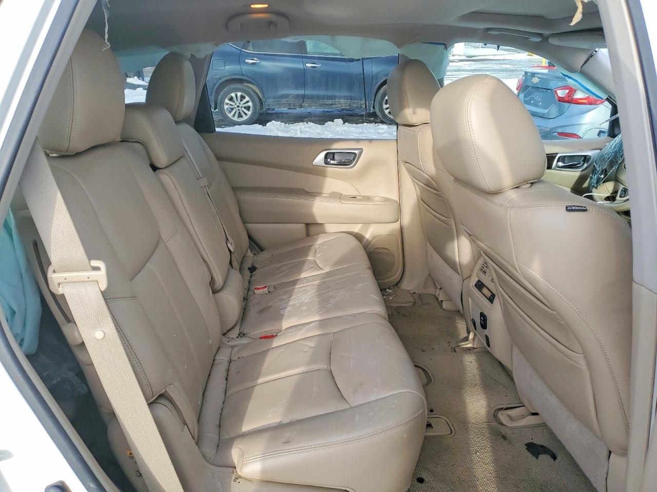 2013 NISSAN PATHFINDER S photo 10