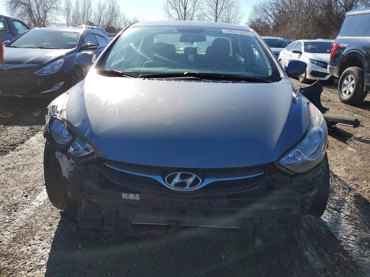 2013 HYUNDAI ELANTRA GLS photo 9