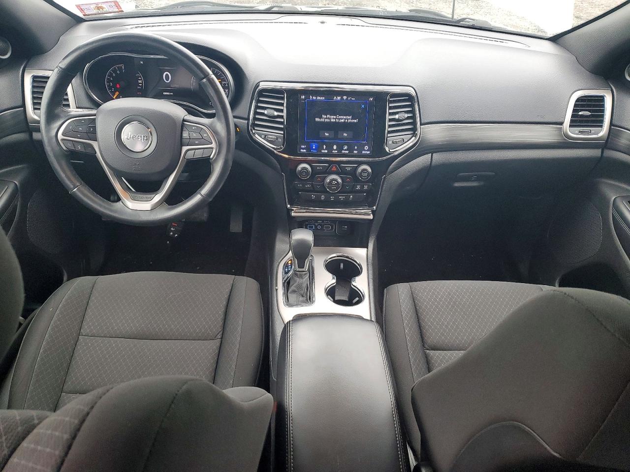 2019 JEEP GRAND CHEROKEE LAREDO photo 8