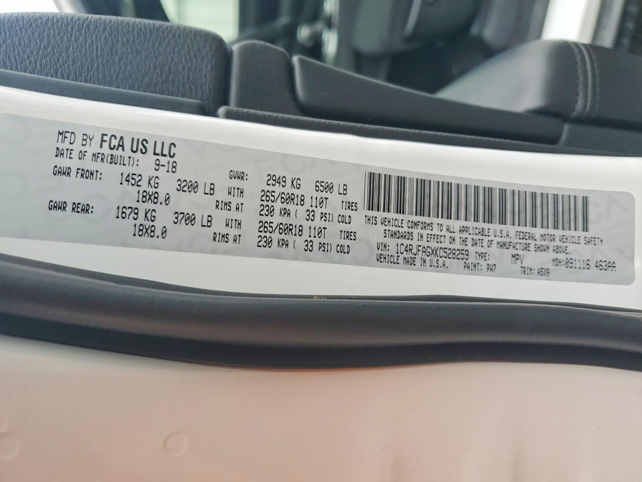 2019 JEEP GRAND CHEROKEE LAREDO photo 13