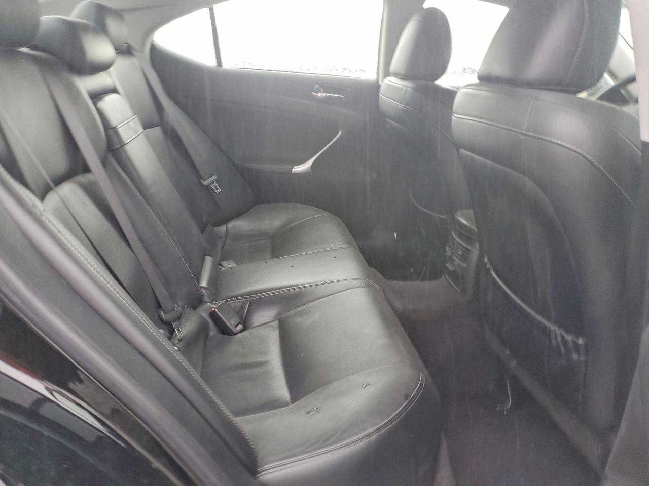 2009 LEXUS IS photo 19