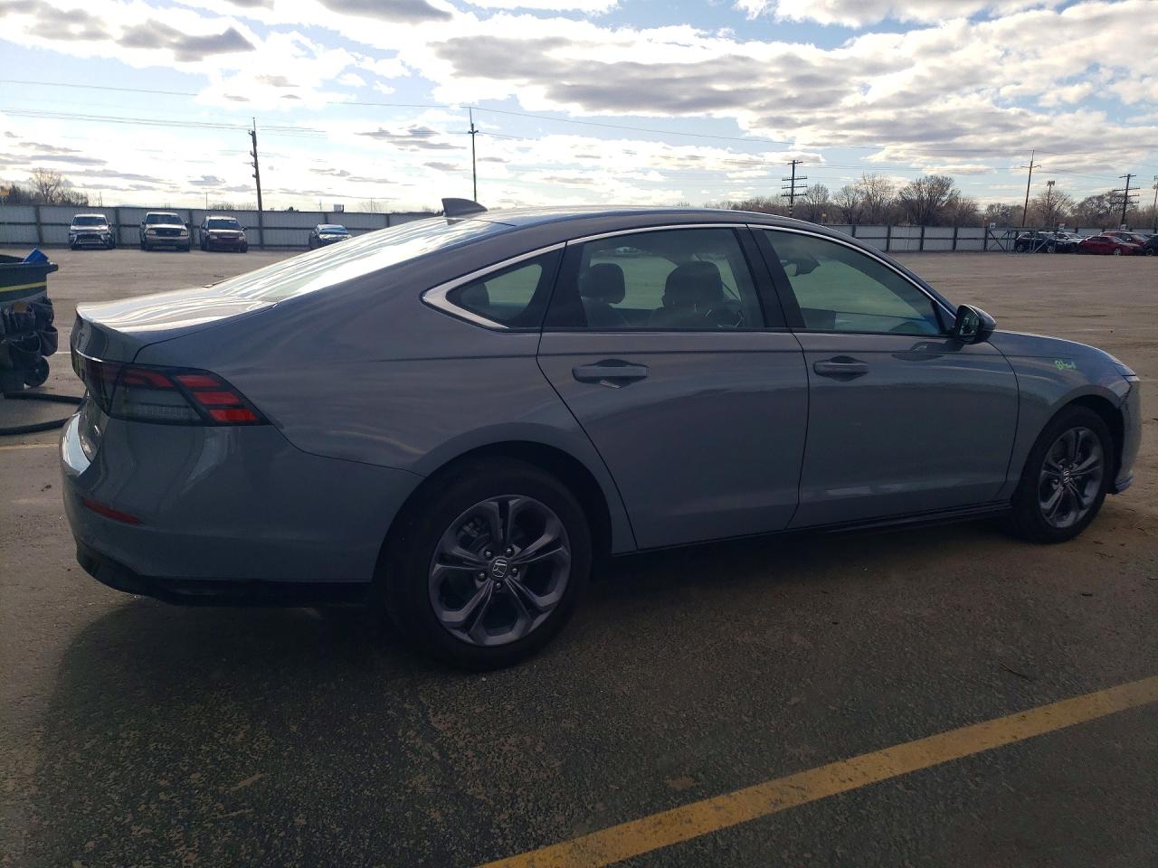 2025 HONDA ACCORD HYBRID EXL photo 3