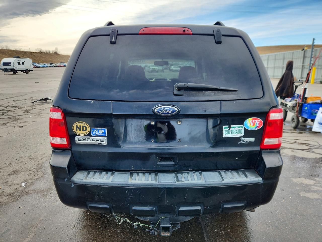 2010 FORD ESCAPE XLT photo 6