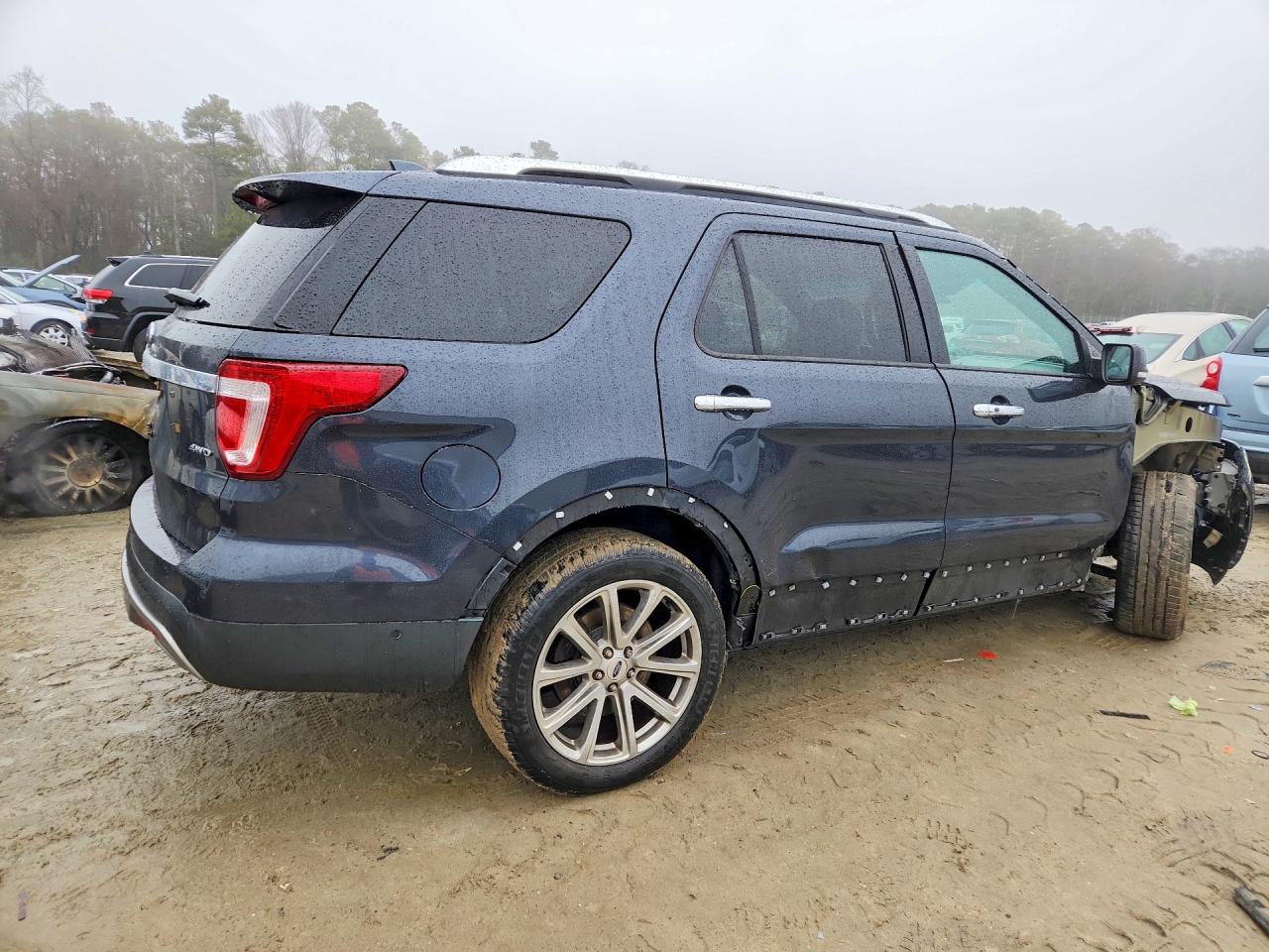2017 FORD EXPLORER LIMITED photo 3