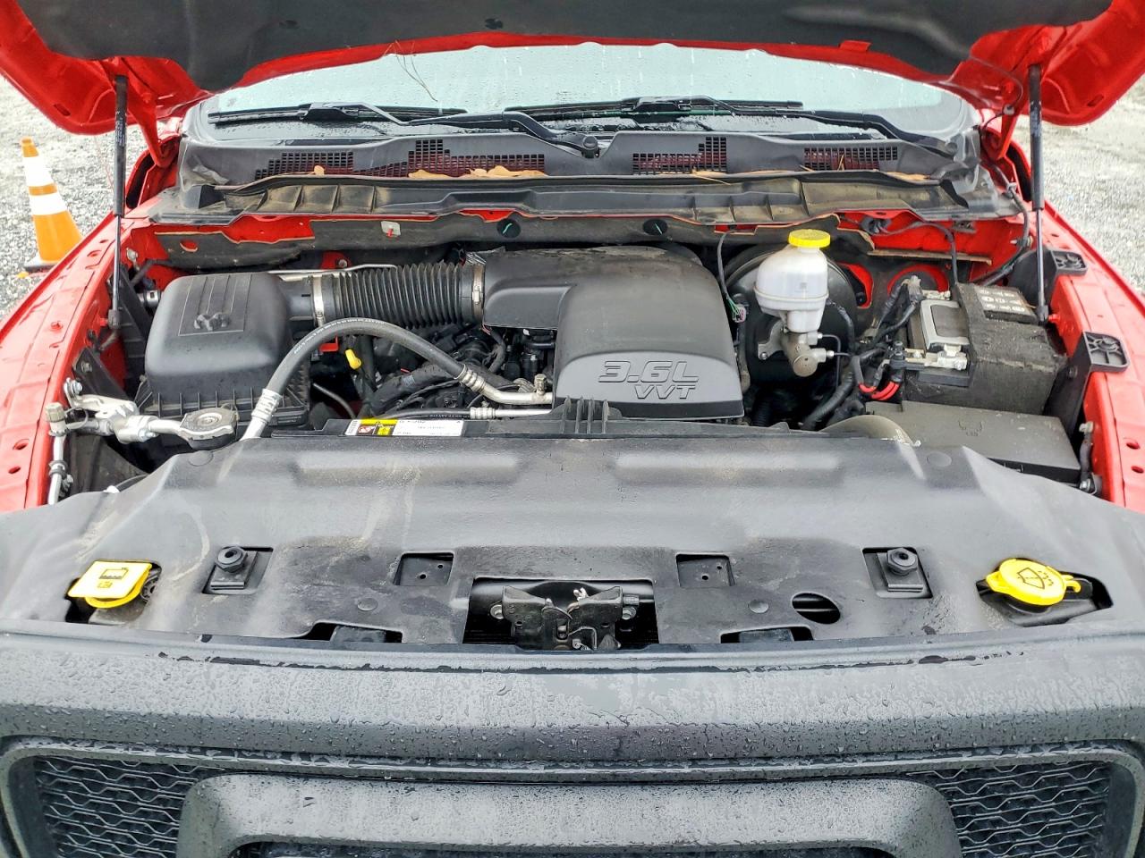 2022 RAM 1500 CLASSIC SLT photo 21