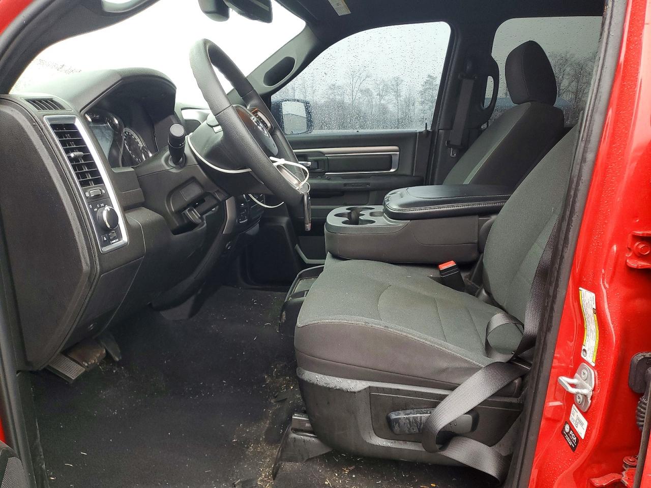 2022 RAM 1500 CLASSIC SLT photo 13