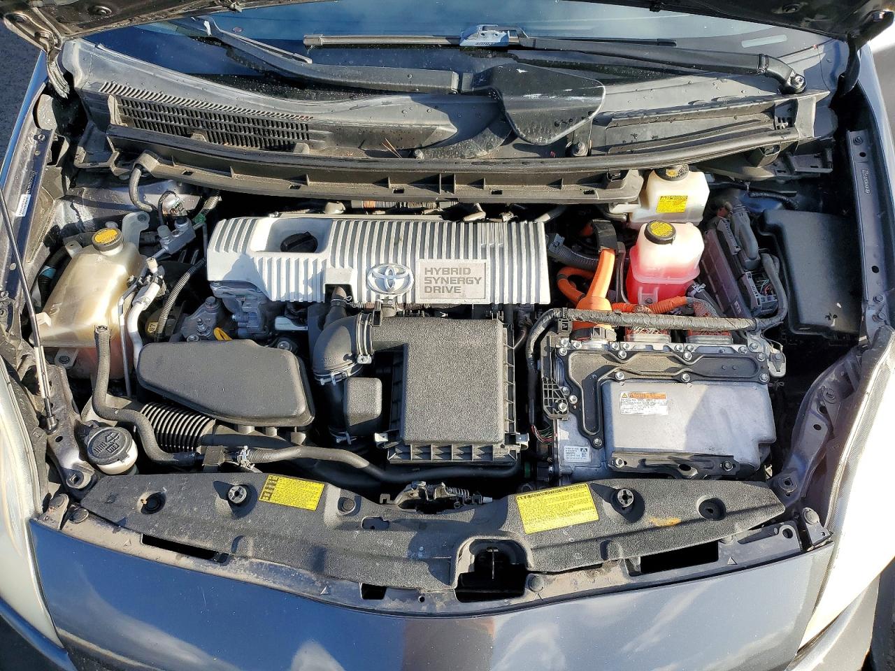 2012 TOYOTA PRIUS TWO photo 11