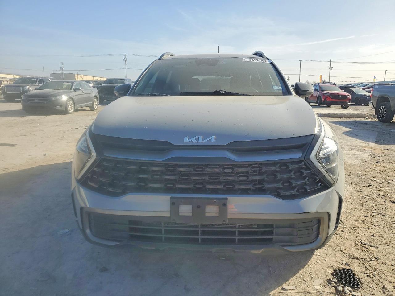 2023 KIA SPORTAGE X LINE photo 9