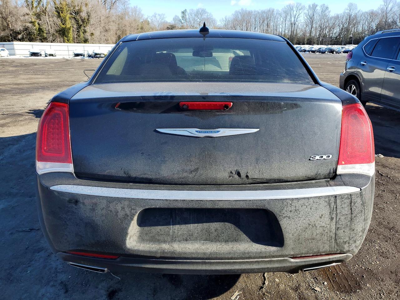 2021 CHRYSLER 300 TOURING photo 11