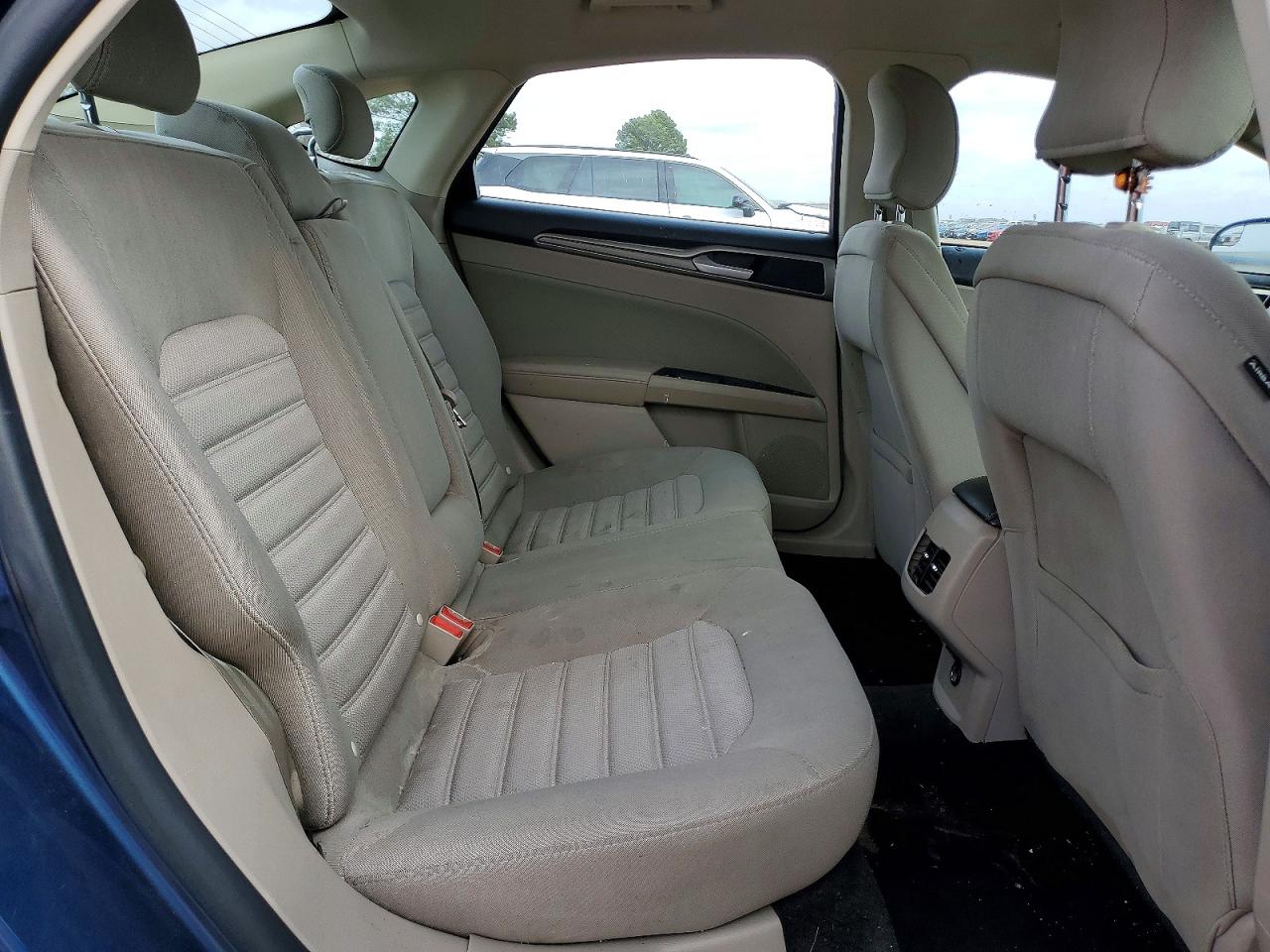 2018 FORD FUSION SE photo 19