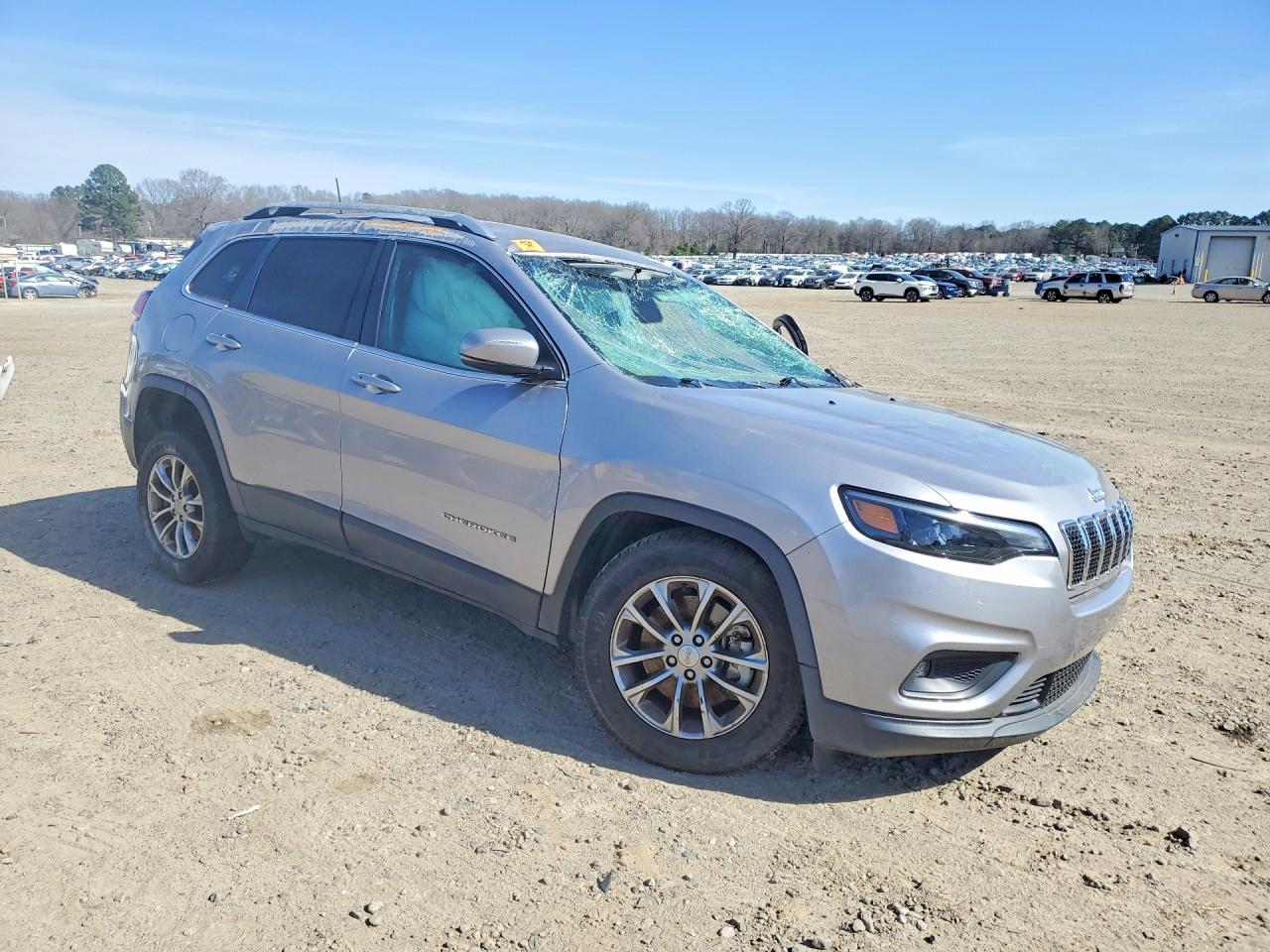 2019 JEEP CHEROKEE LATITUDE PLUS photo 4