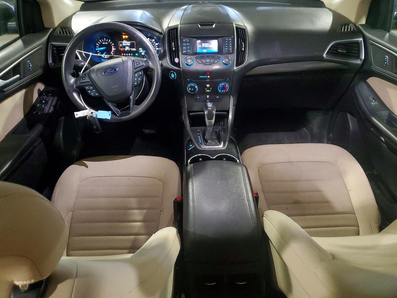2017 FORD EDGE SE photo 8