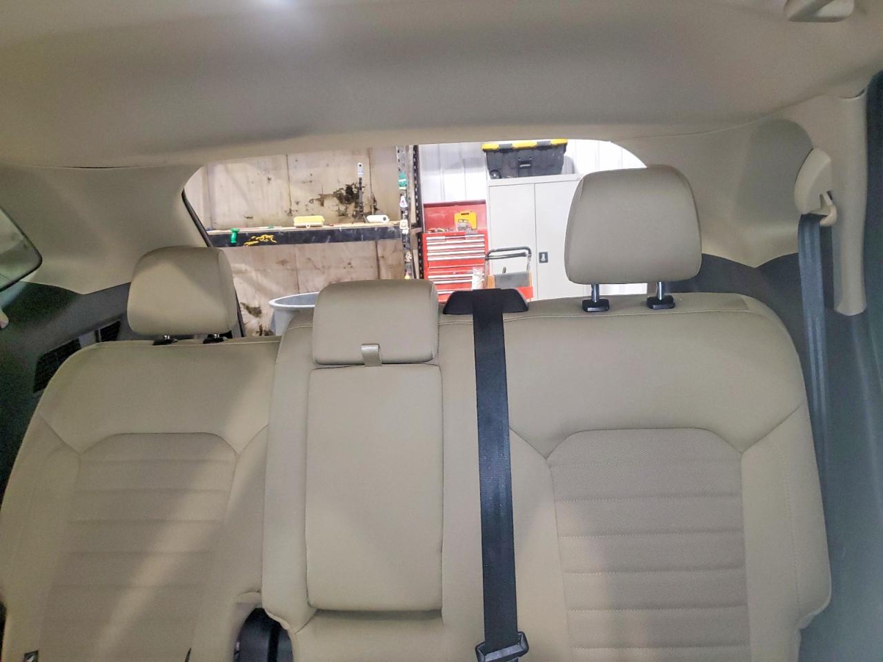 2017 FORD EDGE SE photo 10
