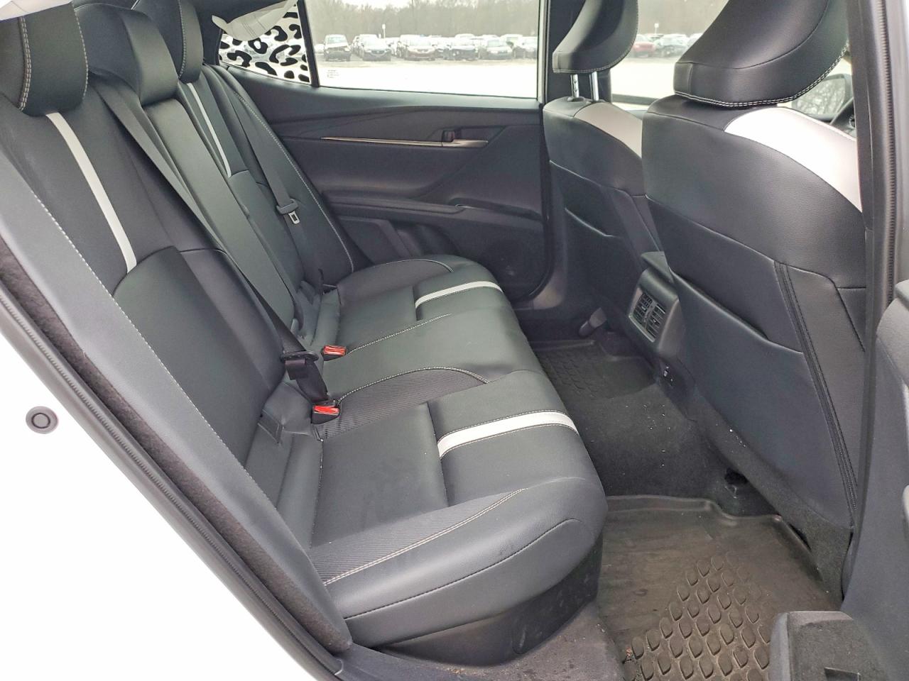 2025 TOYOTA CAMRY XSE photo 10