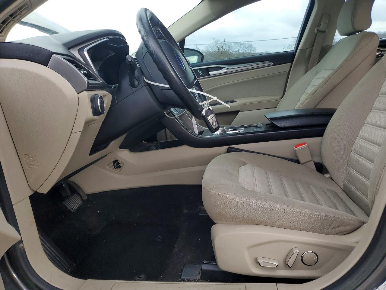 2019 FORD FUSION SE photo 13