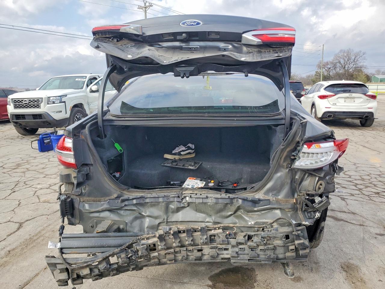 2019 FORD FUSION SE photo 11