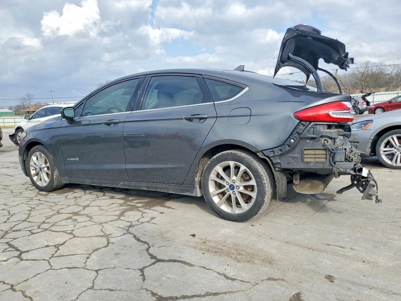 2019 FORD FUSION SE photo 3