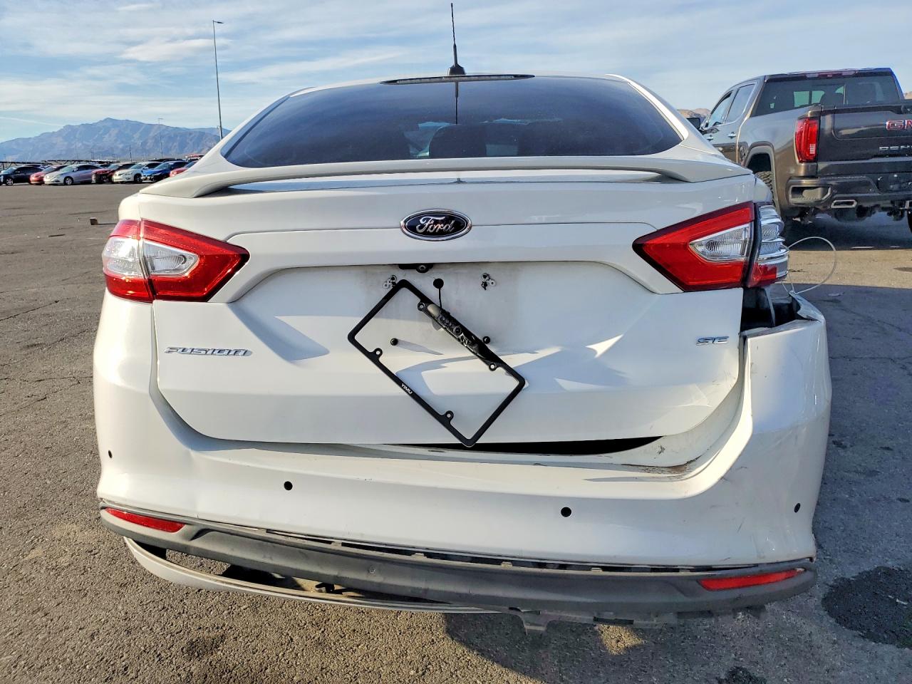 2016 FORD FUSION SE photo 11