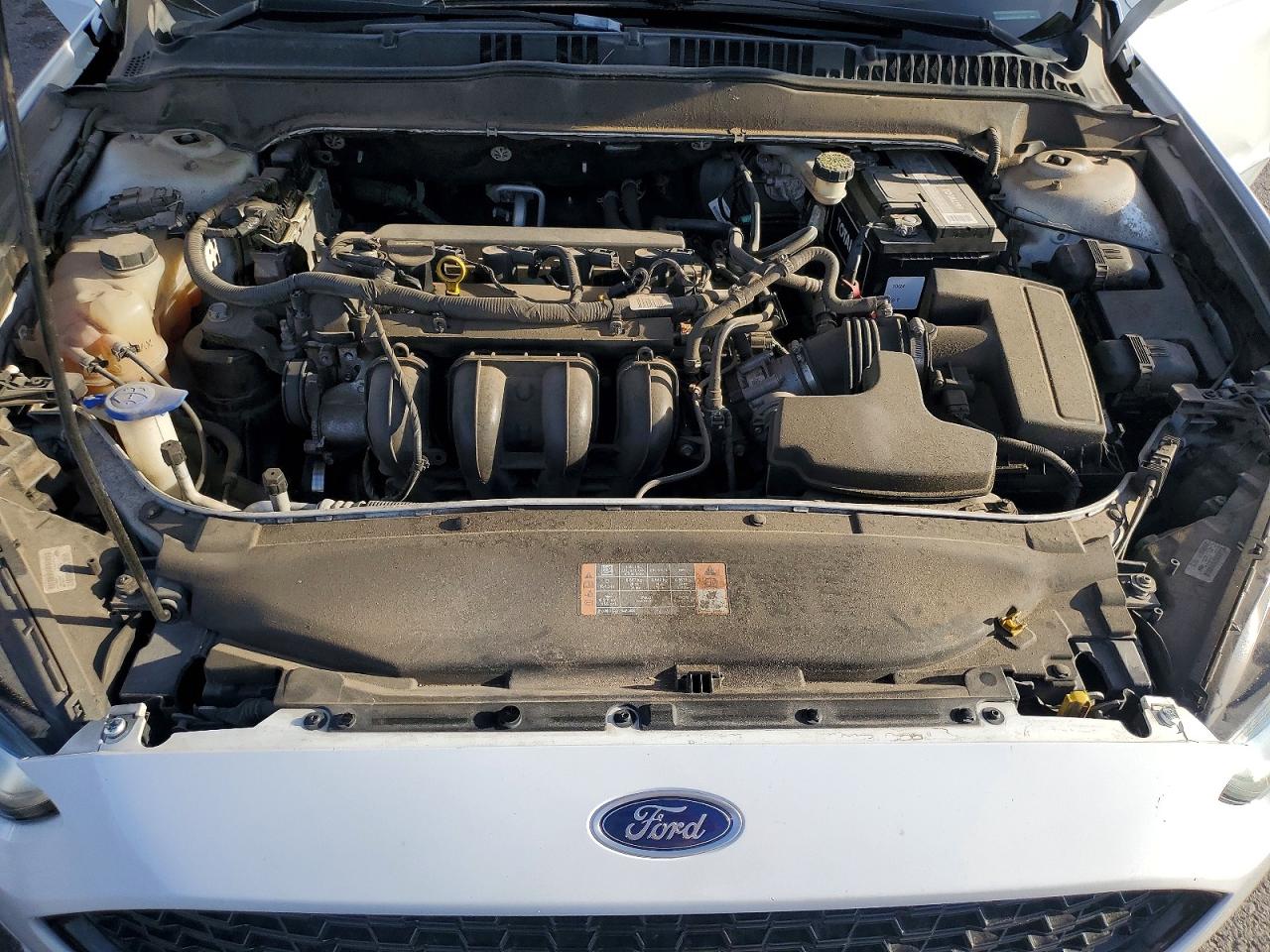 2016 FORD FUSION SE photo 21