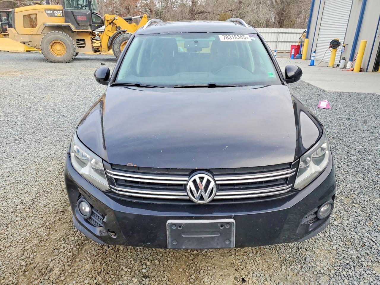 2013 VOLKSWAGEN TIGUAN S photo 9