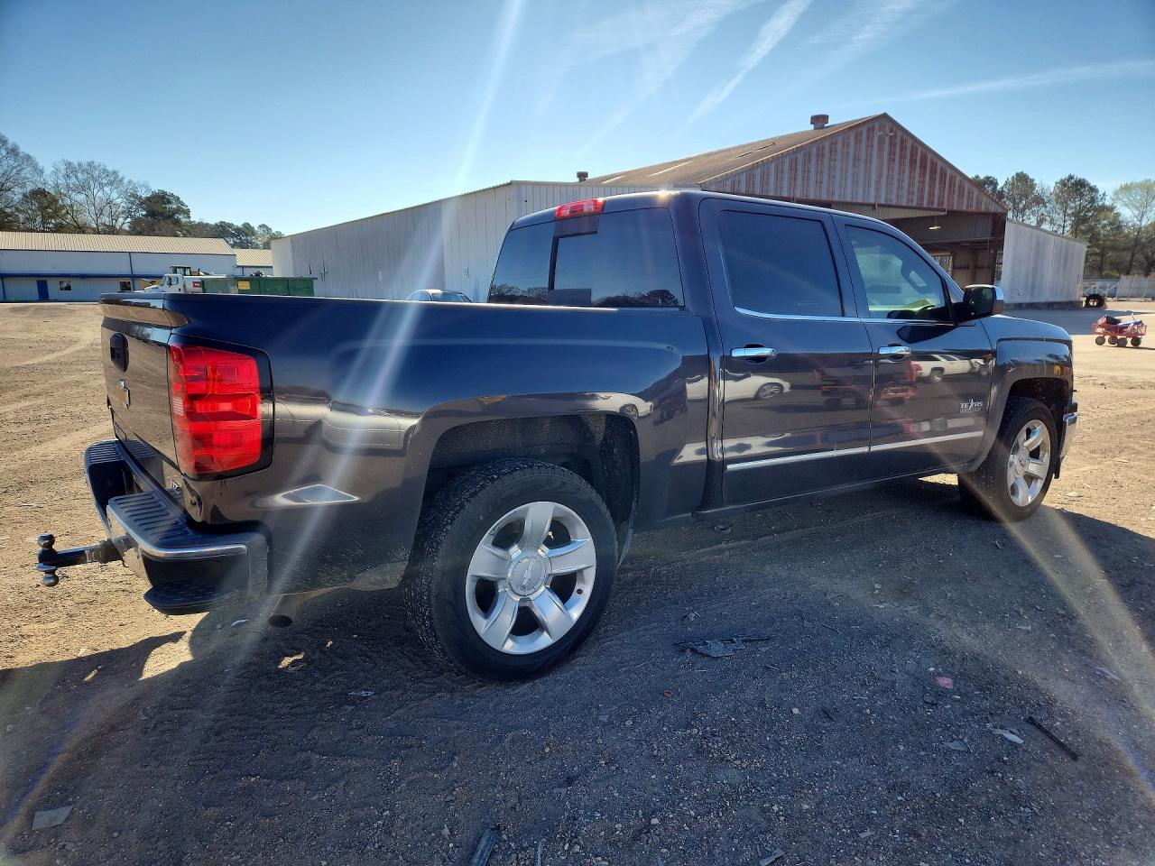 2015 CHEVROLET SILVERADO C1500 LTZ photo 3