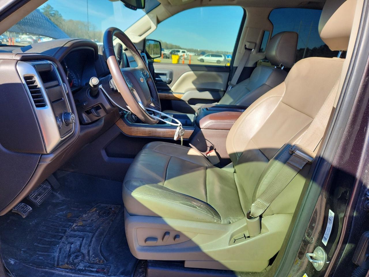 2015 CHEVROLET SILVERADO C1500 LTZ photo 7
