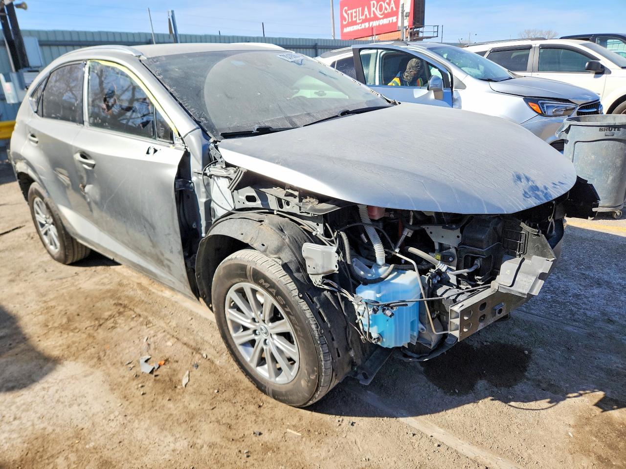 2021 LEXUS NX 300H BASE photo 4