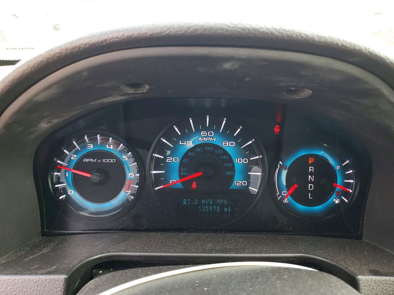 2011 FORD FUSION SE photo 9
