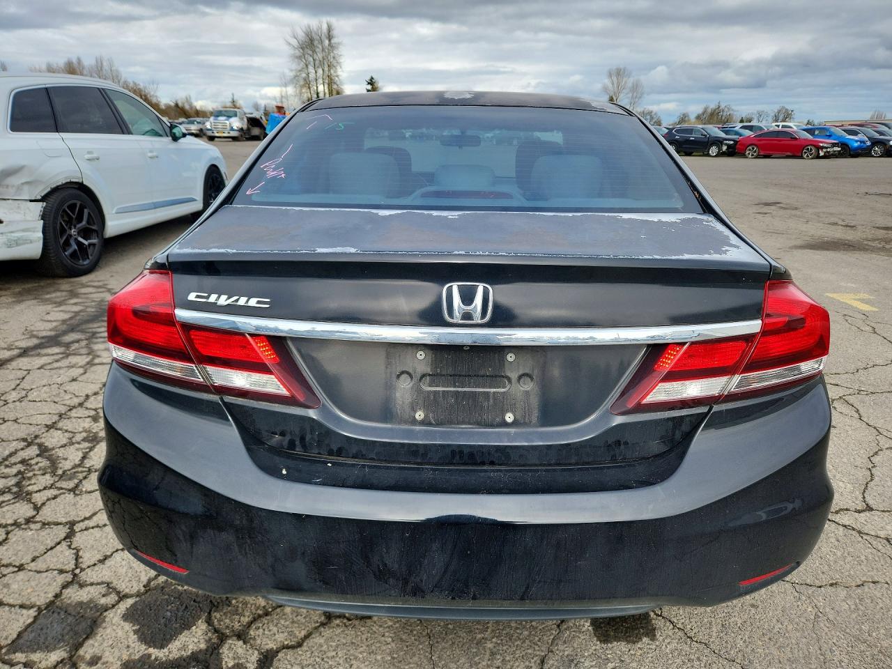 2013 HONDA CIVIC LX photo 11