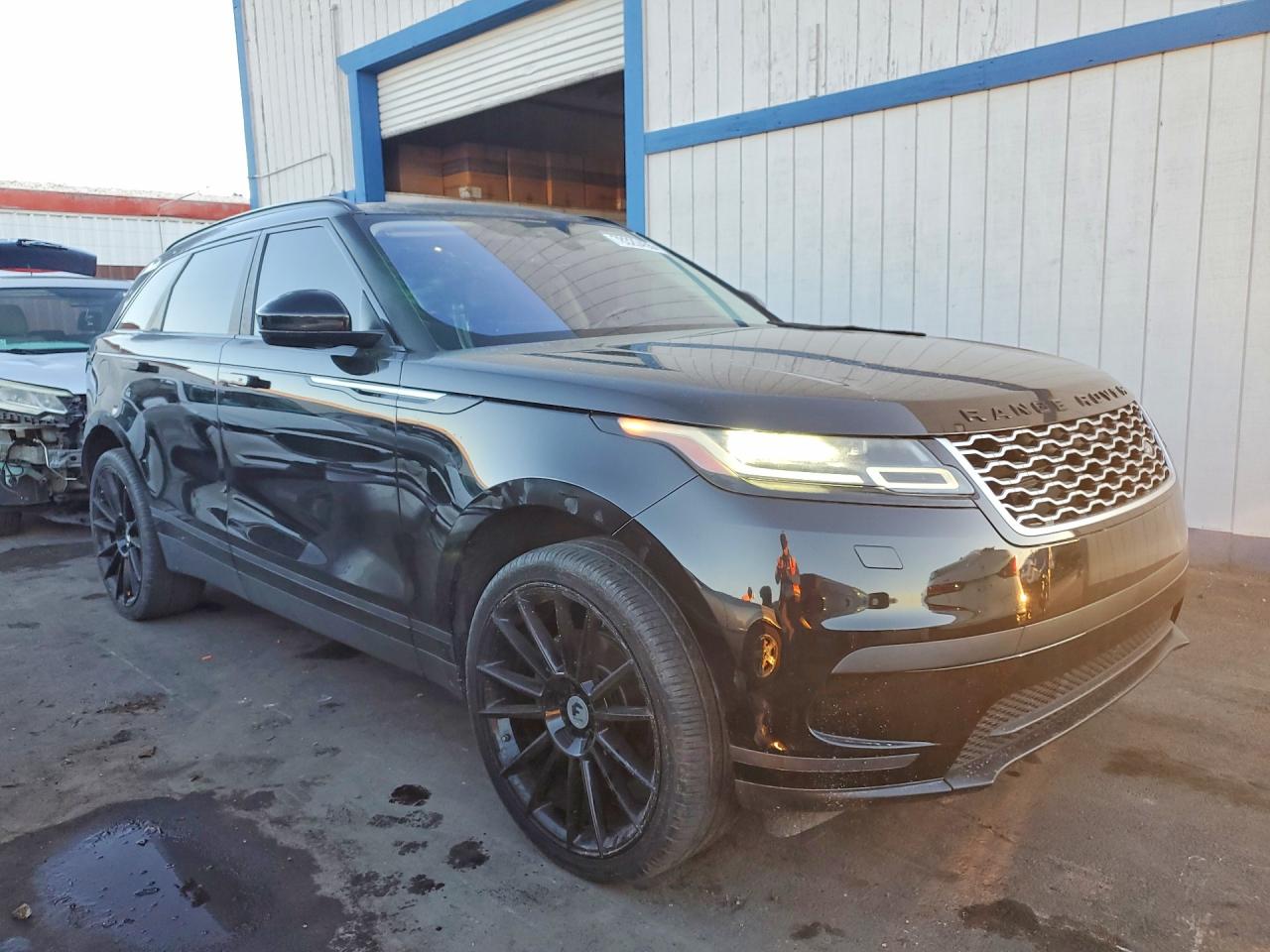 2018 LAND ROVER RANGE ROVER photo 4
