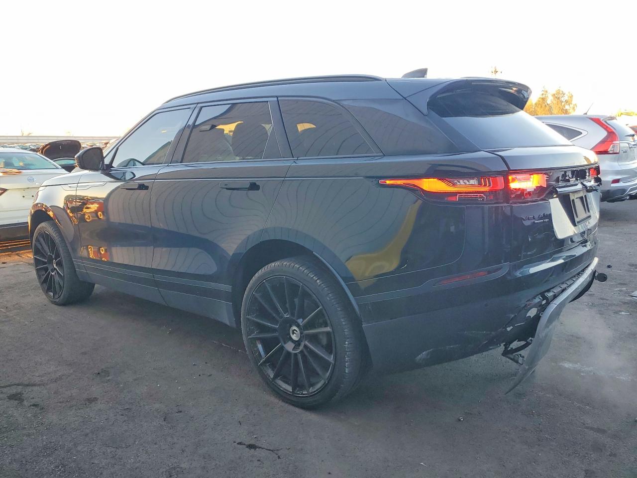 2018 LAND ROVER RANGE ROVER photo 2