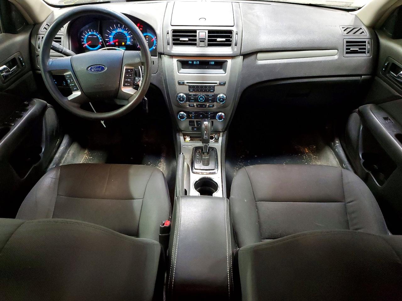 2011 FORD FUSION SE photo 15