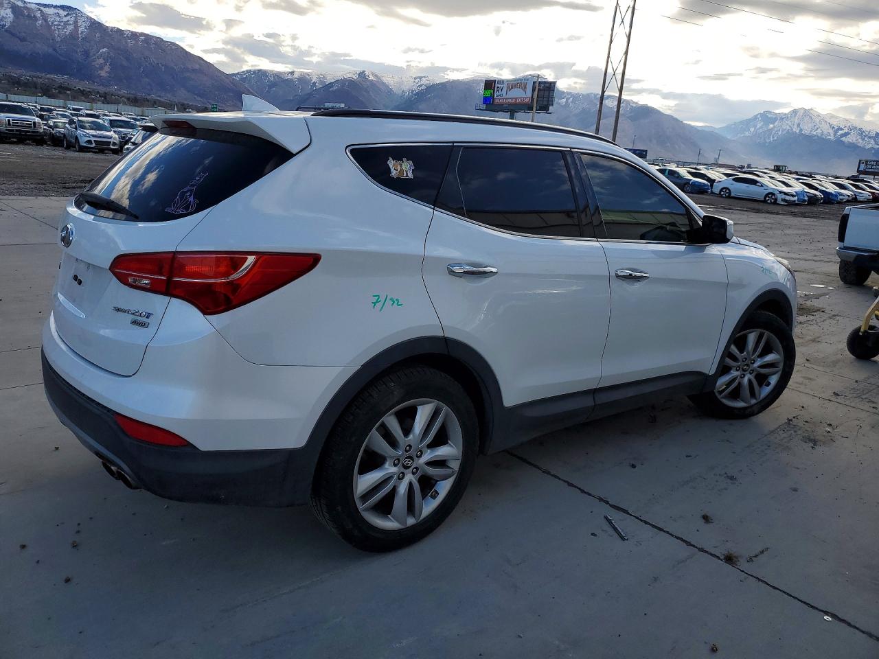 2014 HYUNDAI SANTA FE SPORT 2.0T photo 7